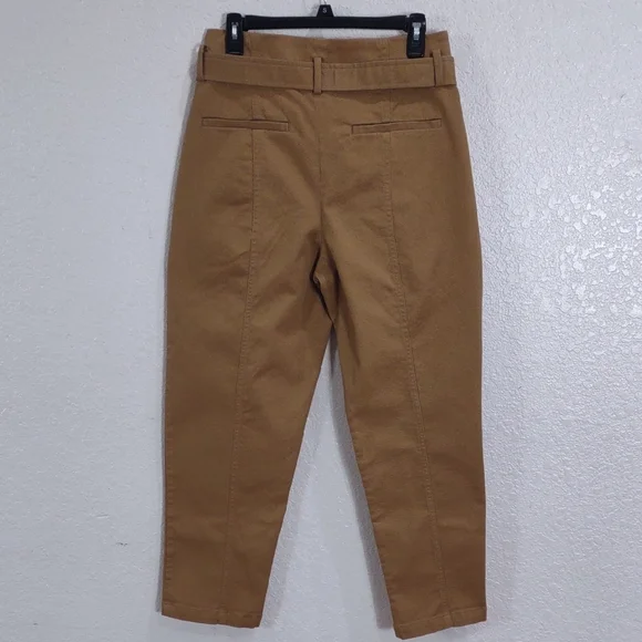 BANANA REPUBLIC Tan High-rise Tapered with Belt, Size 8. - Picture 8 of 17